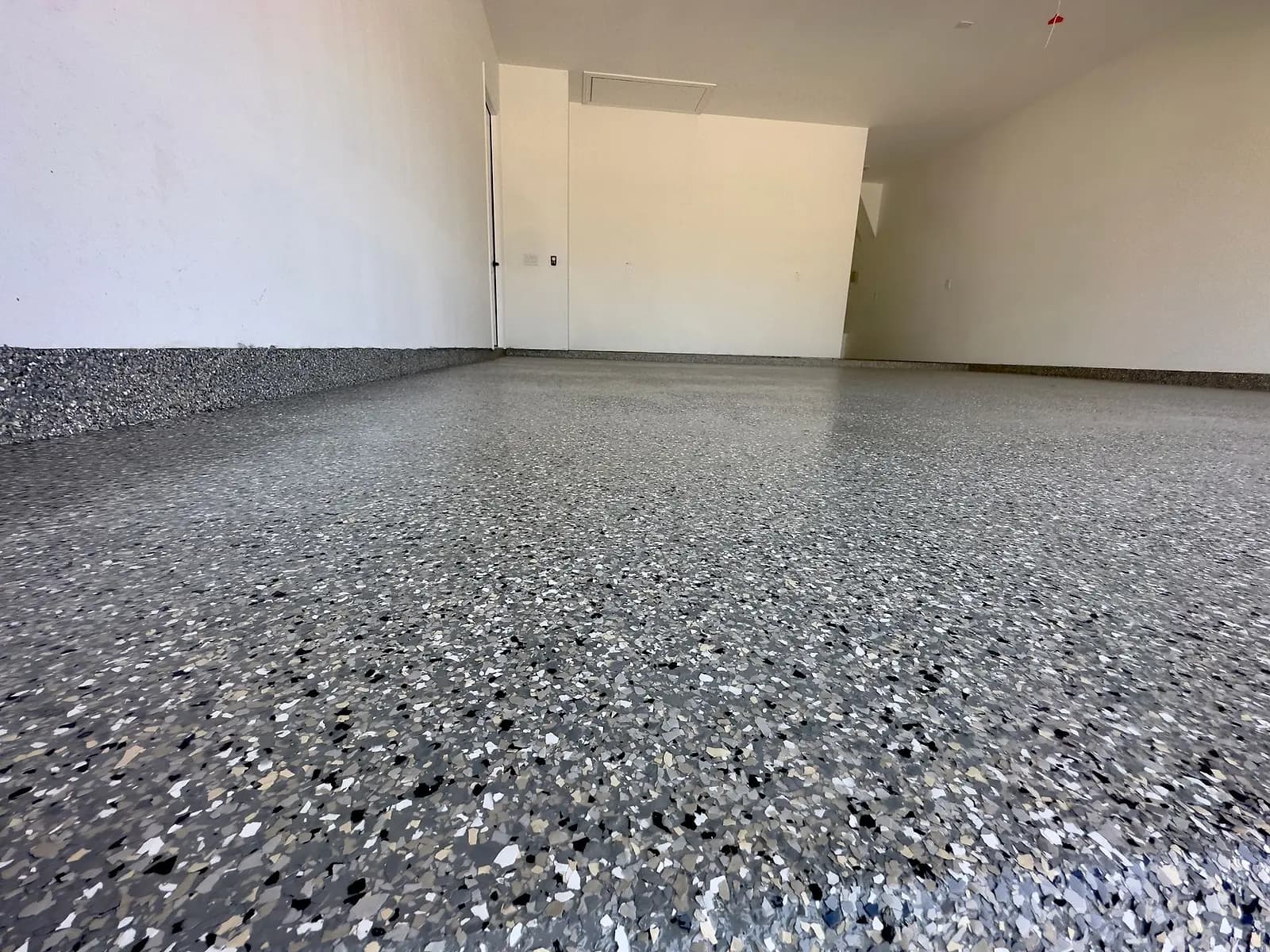 Flake garage floor seen from just above the surface